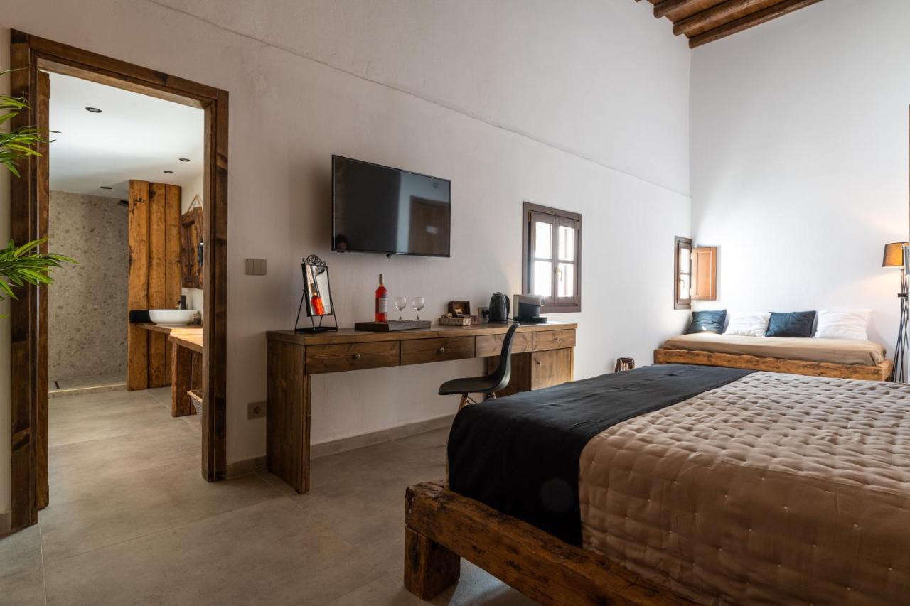 Ancient Knights Luxury * Rhodes City
