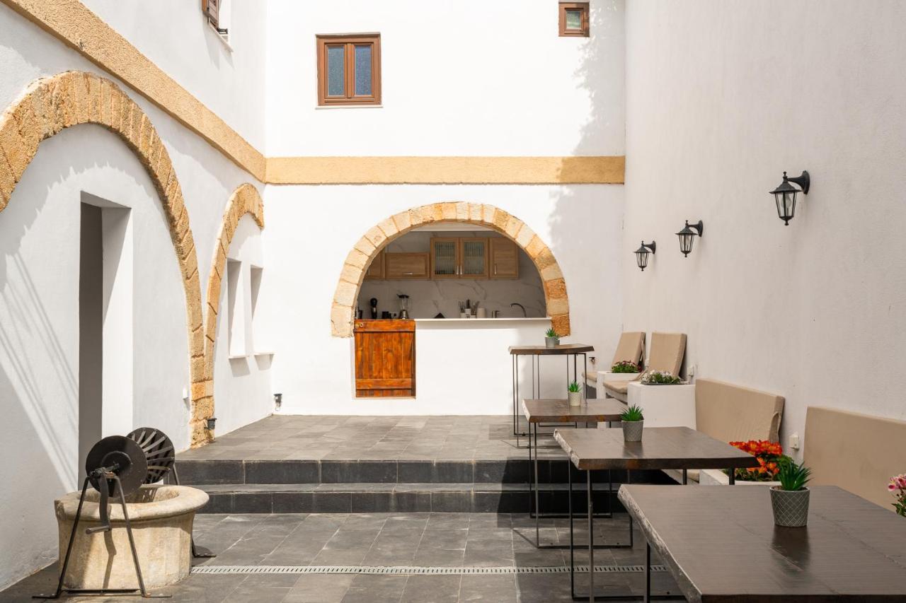 Hotel Ancient Knights Luxury Rhodes City